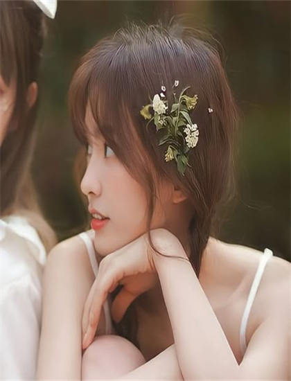 奇幻片技术揭秘：《暴躁天使》的创作历程与幕后故事 ——深入探索奇幻片的艺术世界